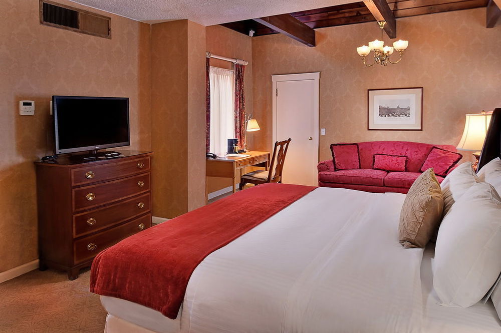 Seven Gables Inn, St Louis West, A Tribute Portfolio Hotel Clayton Quarto foto