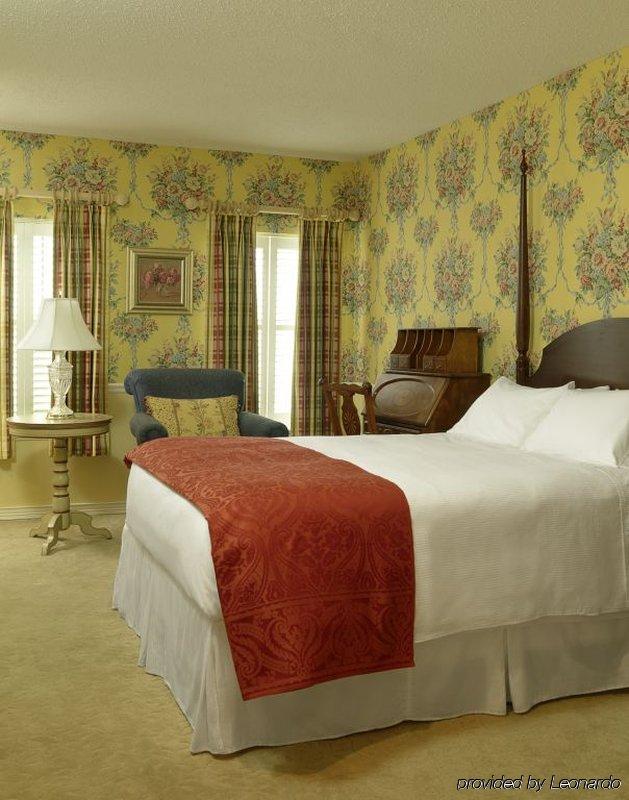 Seven Gables Inn, St Louis West, A Tribute Portfolio Hotel Clayton Quarto foto