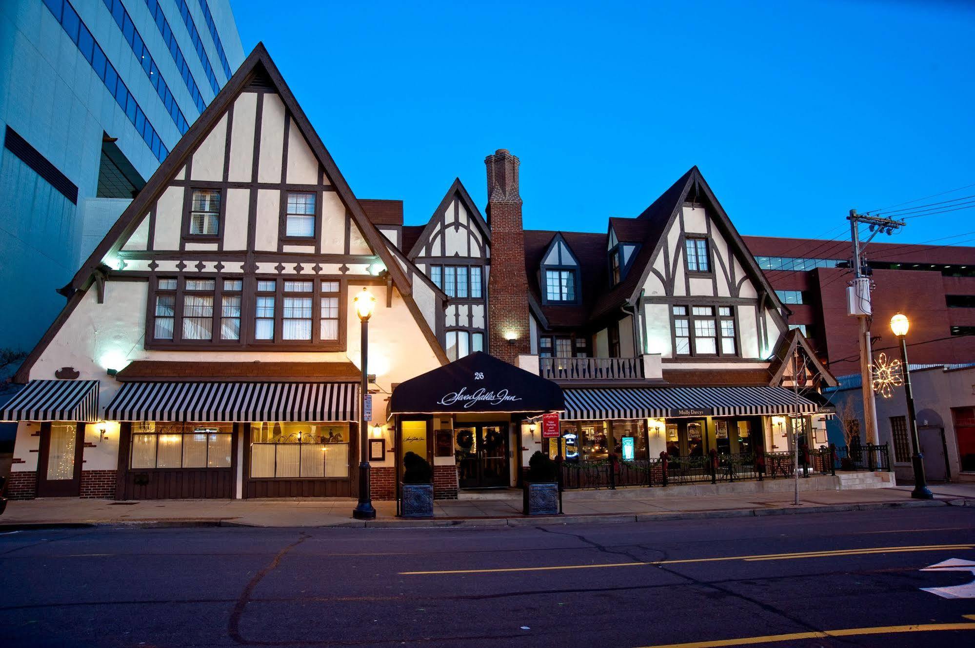 Seven Gables Inn, St Louis West, A Tribute Portfolio Hotel Clayton Exterior foto
